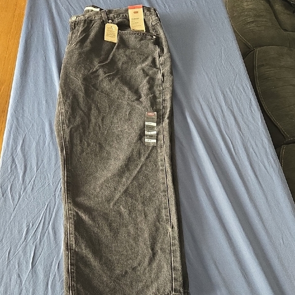 Levi's Charcoal Denim Jeans - Picture 1 of 6